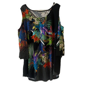 No.055 Trendy Avenue Tropical Floral Exposed Shoulder Top 🌴🌟